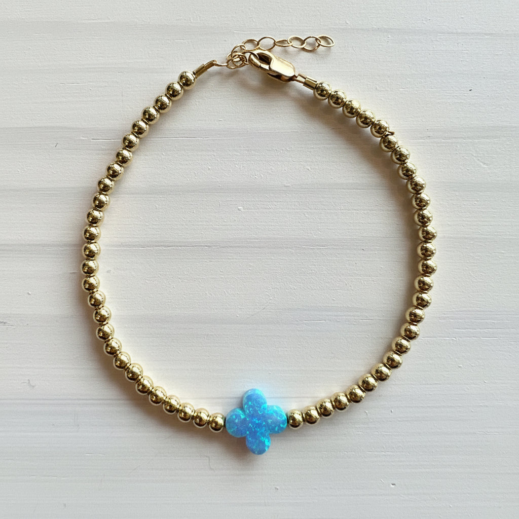 Single Medium Clover Bracelet