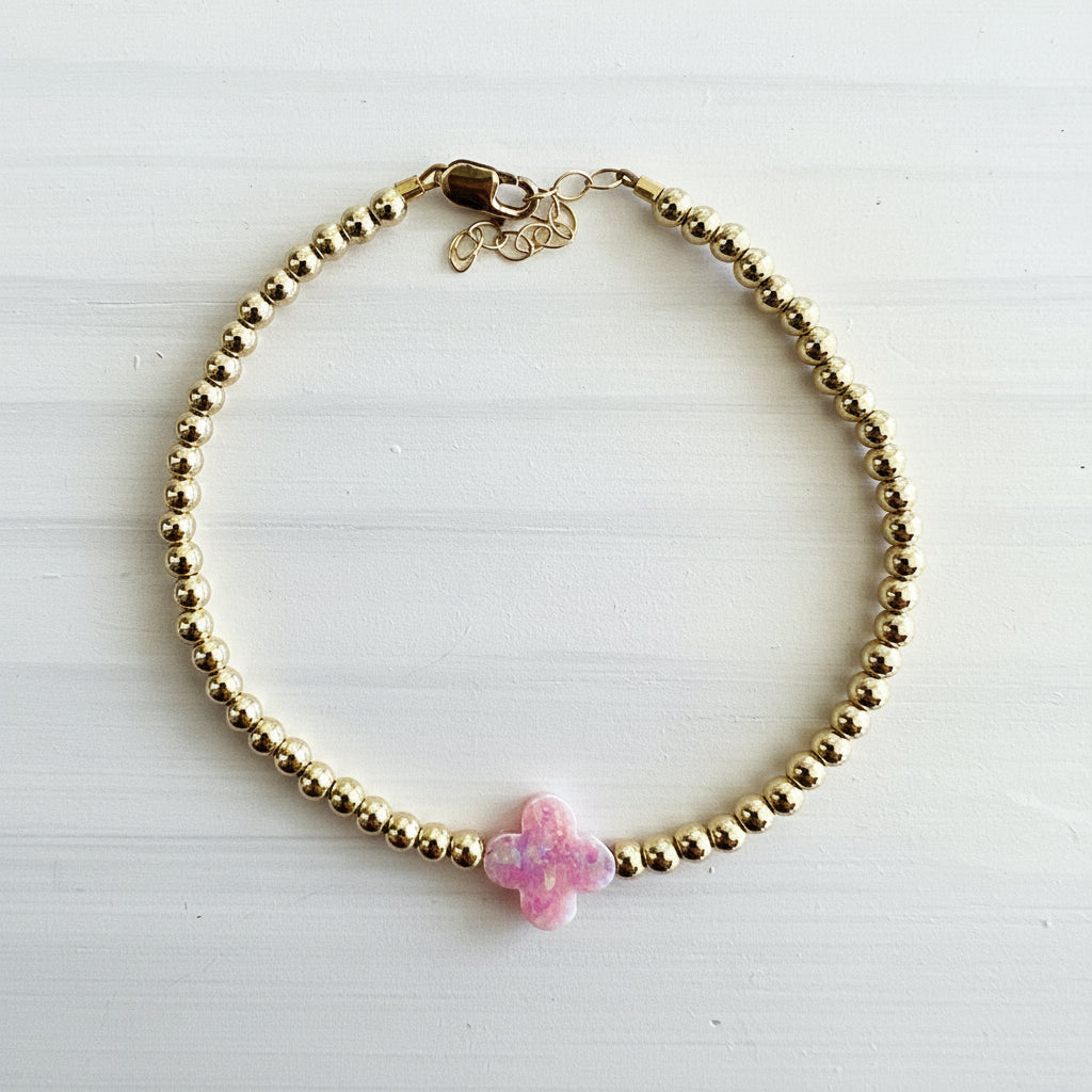 Single Medium Clover Bracelet