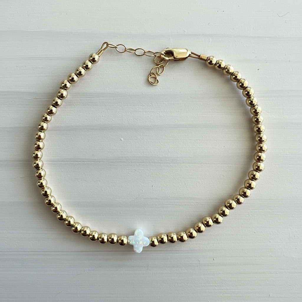 Single Mini Clover Bracelet